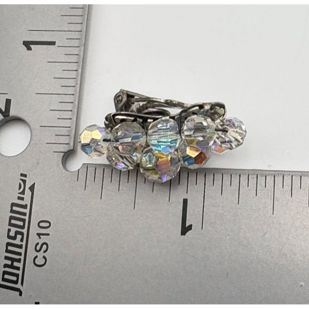 Vintage Aurora Borealis Clip On Earrings Faceted Beads Kidney Shaped Iridescent - Picture 3 of 6